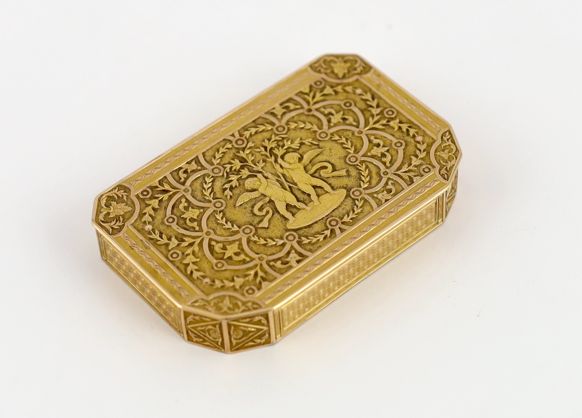 A 19th century Swiss engraved gold table snuff box
